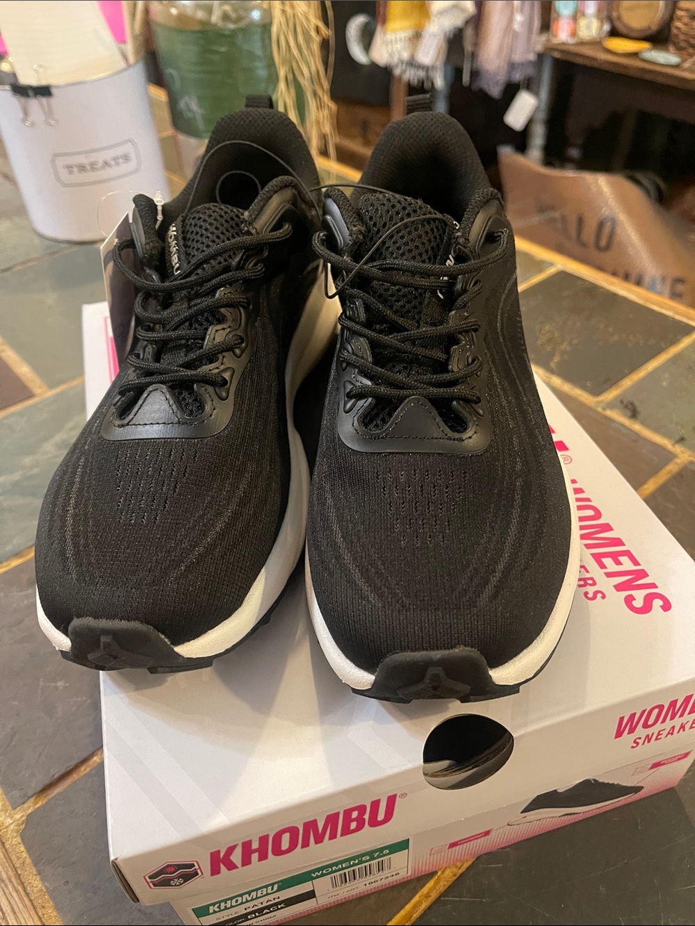 NIB  Khombu sneakers. Never worn. Size 7.5